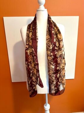 Lauren Ralph Lauren 100% Silk Oblong Floral Scarf Burgundy Wine Gold